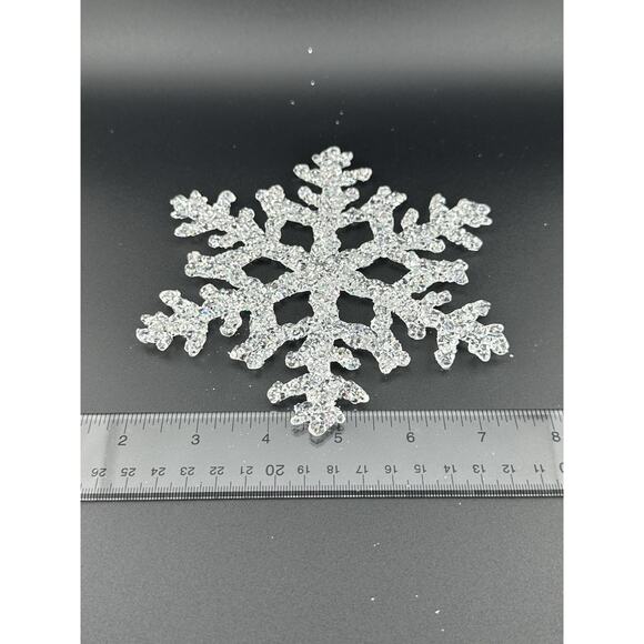 Vintage Hand Spun Glass Snowflake Ornaments Set of 4 1990s NIB - Picture 4 of 6